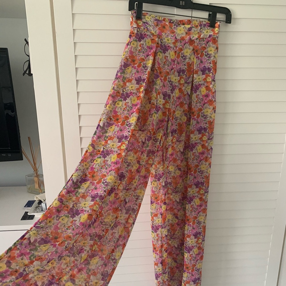 Zara wide legged floral pants